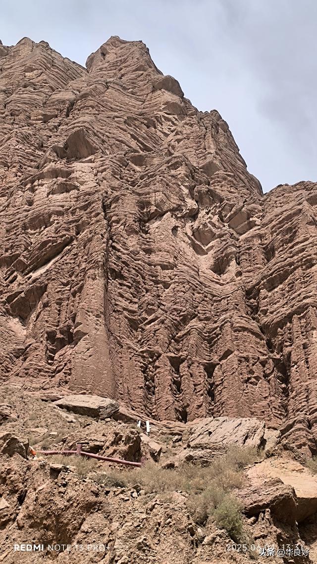 看见伤痕——游天山大峡谷记