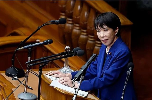 高市刚喊出东京宣言，就连收2个噩耗，日元全线崩盘，加息也没用