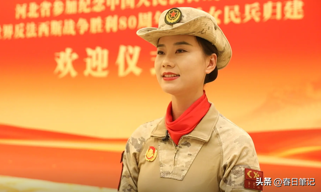 这才是该追的星！女民兵李思颖阅兵回家后仅半天，又有一个新身份