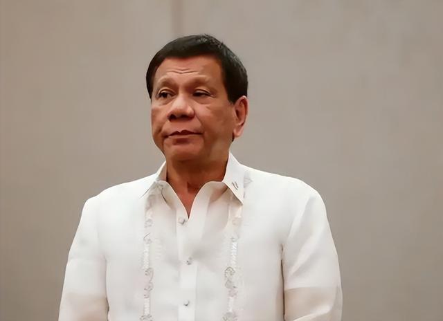 菲律宾即将大乱？马科斯和莎拉同时弹劾，杜特尔特亲孙子低调来华