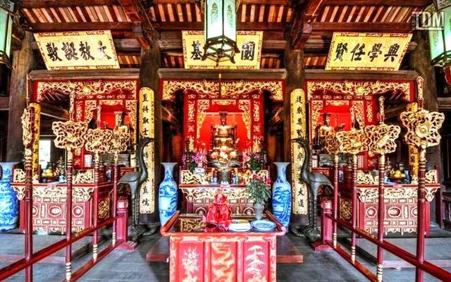 走进越南河内文庙-国子监