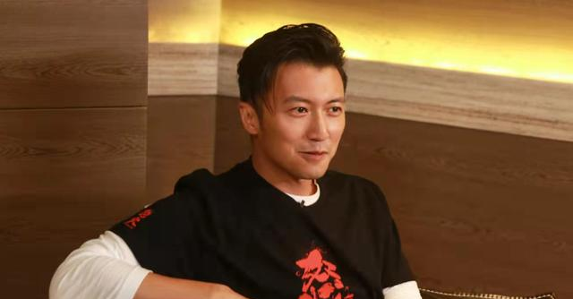 明星狱中生活毫无隐私！女星上厕所、洗澡被监视，无任何优待
