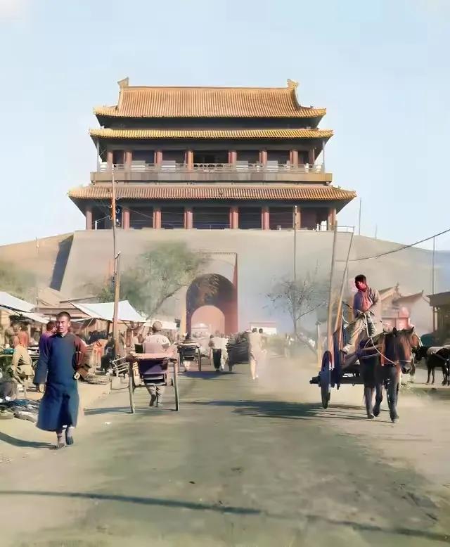1923年，一名瑞典人来到中国，拍到了完整的北京城墙！太壮观了