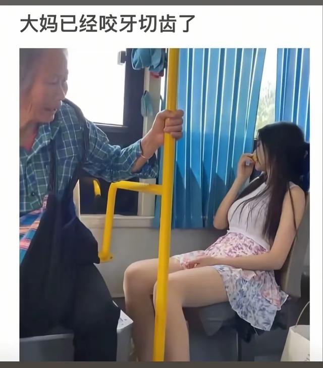 这些“搞笑图片”，千万别再蹲坑的时候看????