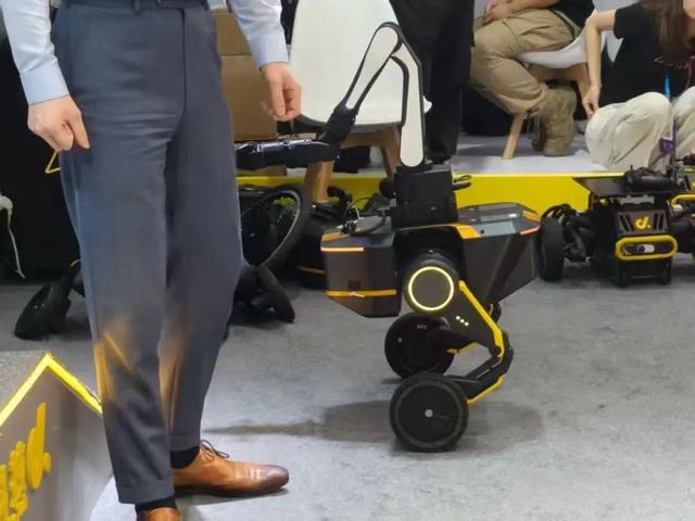 联想创投10余家被投企业闪耀2025世界机器人大会