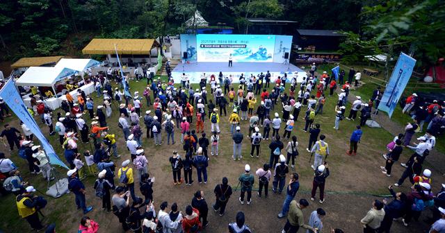 山水为卷，非遗为韵丨2025“环浙步道 登甬十峰”奉化站燃情开跑