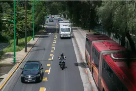 如何解决交通堵塞？请收下复杂系统科学家的解决方案图片