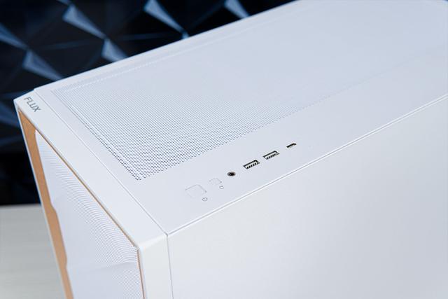 性价比白板，蓝宝石PURE极地 B850A WIFI上机测试