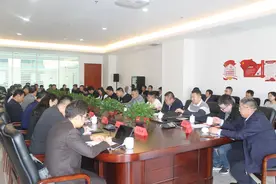 太原城乡管理：太原城管指挥中心召开城市运行管理服务平台高新技术企业座谈会图片