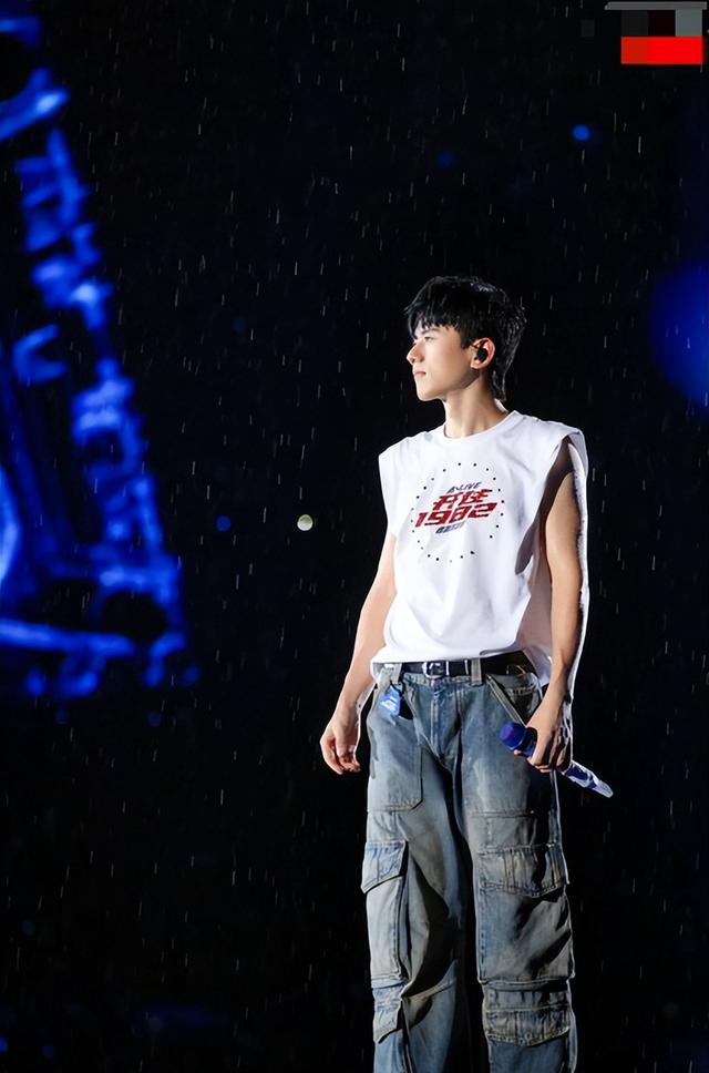 央媒发文，高调官宣42岁张杰喜讯，全网恭喜，终于等到这一天