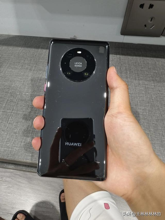 你们是为什么还在坚持mate40Pro呢？