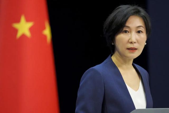 日本经济即将崩溃!高市早苗正式服软,突然改口,盼中方不计前嫌