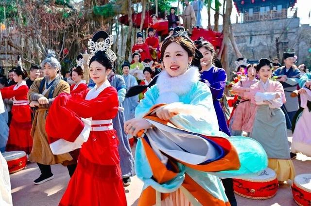 临沂花式闹元宵全攻略：灯会、赏花、优惠、演艺一键收藏！