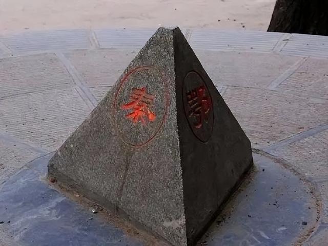 我国“散装”街，陕鄂豫三省瓜分一条街，三权分立奇观全国独一份