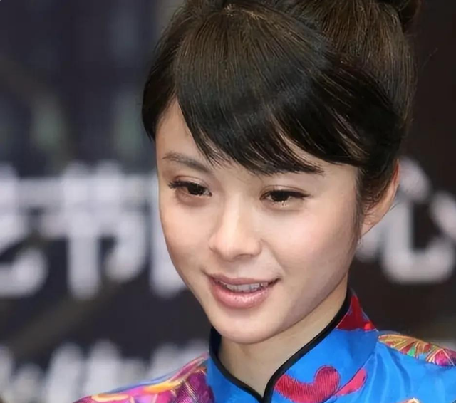 内娱负心汉，与救命恩人离婚娶小三，如今前妻红了，他却糊了！