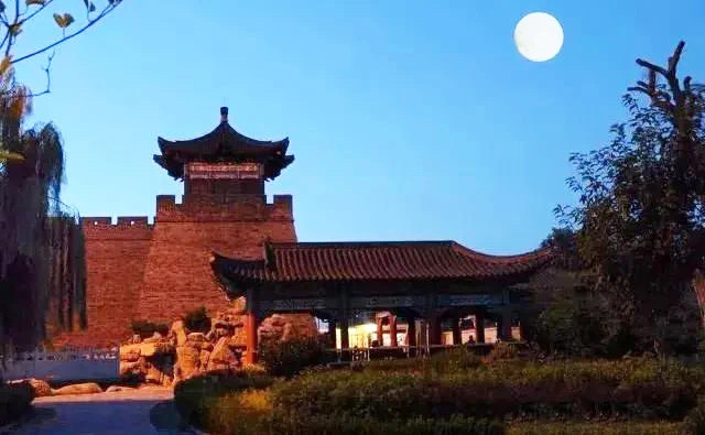 登临超然台：在苏轼的诗意里，找寻生活的答案