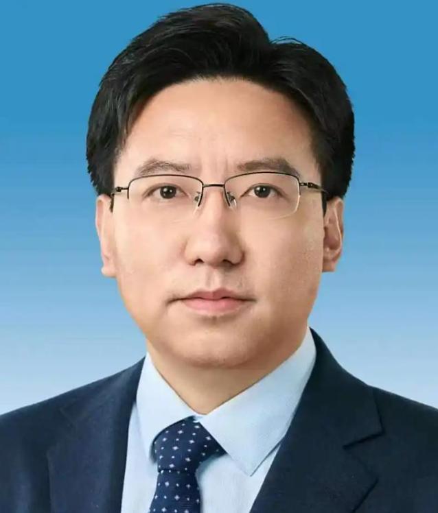 封锁3年，中国又出“新王炸”！下半年，首条全国产化生产线试产