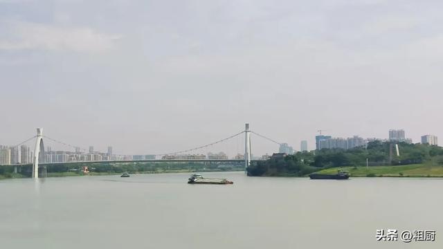 为了一碗生榨米粉，骑了20公里车，顺便向财神爷讨句八方来财。