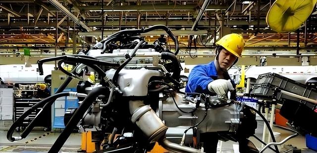 美论坛：若特朗普全面取消与中国的贸易	，2025中国经济将如何？