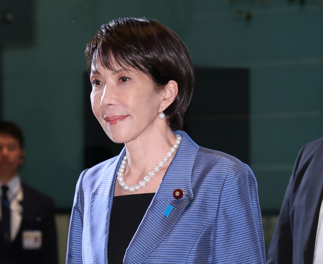 支持率飙升至92.4%！高市早苗迎来大反转，日本政坛要变天了吗？