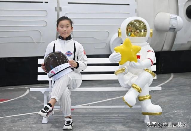 给孩子最好的暑假礼物！航天探索研学行招募学员啦～～