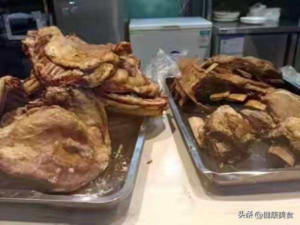 今年为啥去羊汤馆喝羊汤的人少了？内行：4个原因，很现实