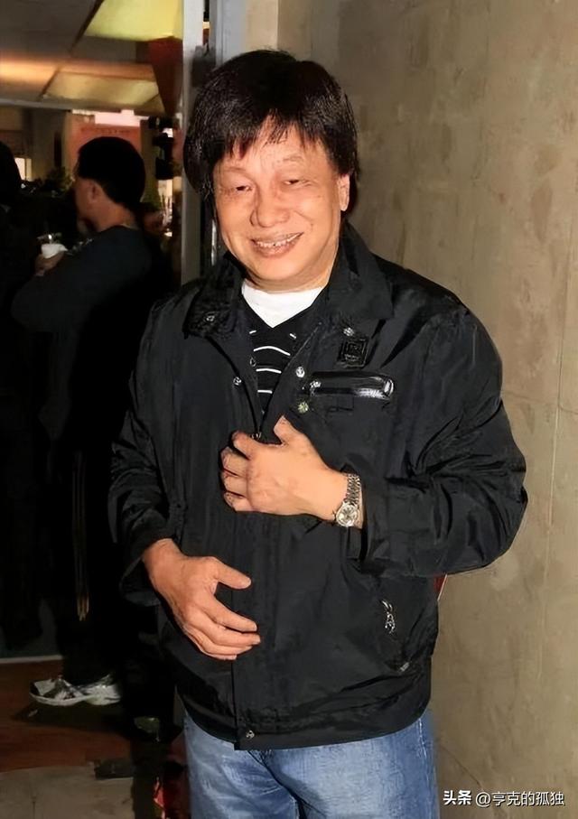 梁小龙去世早有预兆，关门弟子爆料3个“不良爱好”，都是催命符