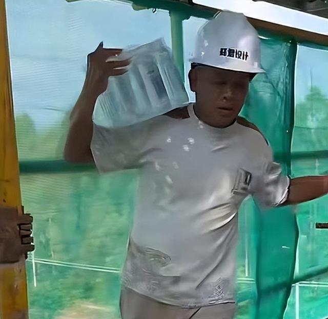 全红婵新家进度曝光！别墅高度已被邻居反超，预测入住时间公布