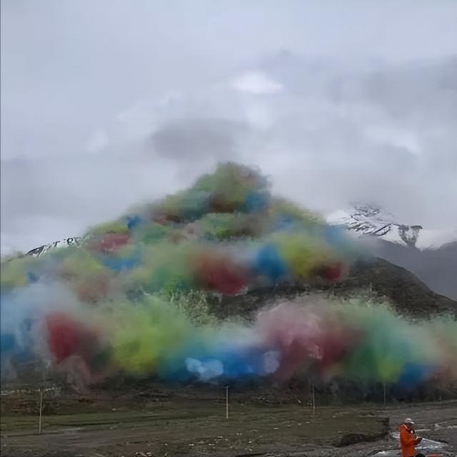始祖鸟再曝丑闻！买顶级域名只出3万，转让后不给钱，骚扰注册人