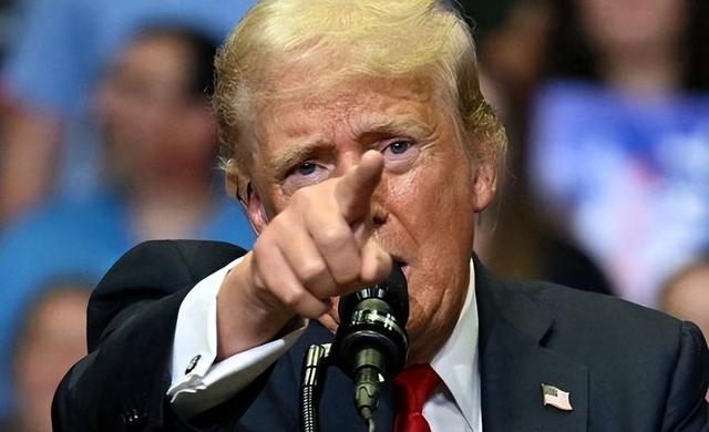 美国果然认输了？特朗普拖到最后一刻签字！握手言和不到24小时，卢拉打来电话，巴西迫切想要的中方痛快给了