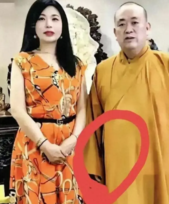 不查不知道一查吓一跳，掌控少林寺38年的释永信，私下到底有多壕