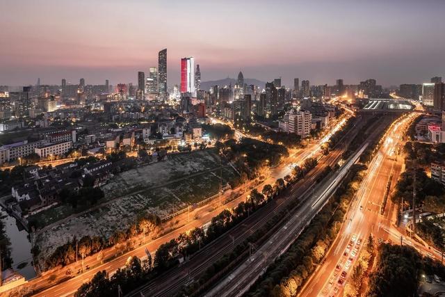 江苏适合定居的城市，不是南京和苏州，而是这座新一线小城