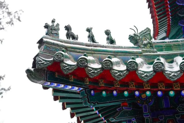 雪落石景山，美景入画来！石景山这里的雪景大片，请您欣赏！