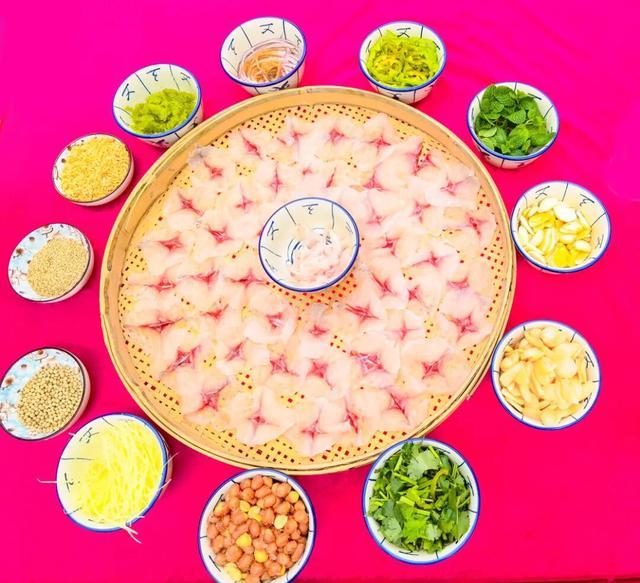 别再去人挤人！这座宝藏小城，一半是山水，一半是客家味