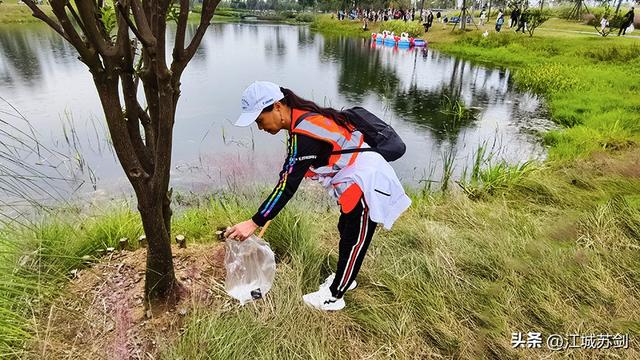 徒步为笔，湿地为卷！武汉亲子共绘“环保+健康”绿色图景