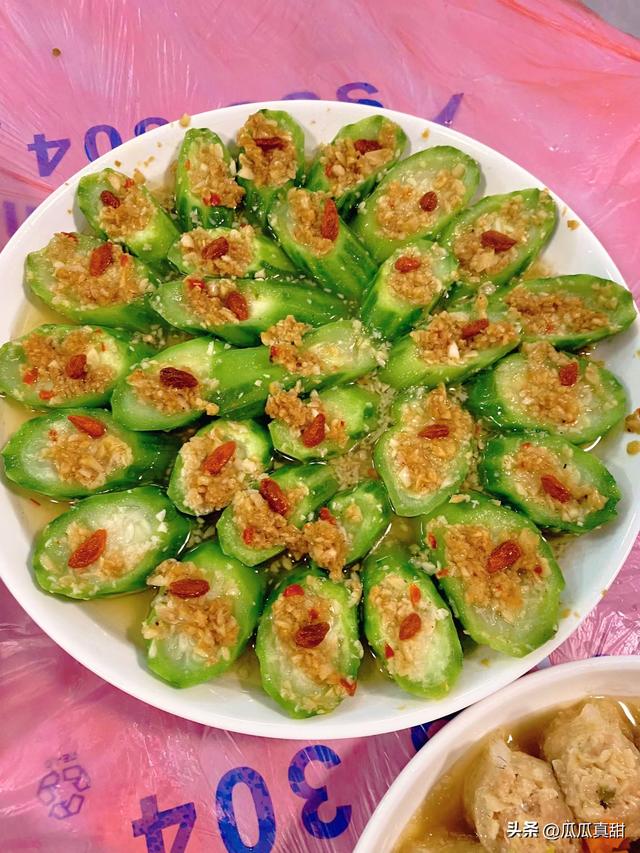 湖南妹子到广西男友家，12个家常菜做出星级饭店的水平，太出众