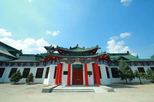 爆火影视剧都在哈铁老建筑取景？快来打卡猜剧名！