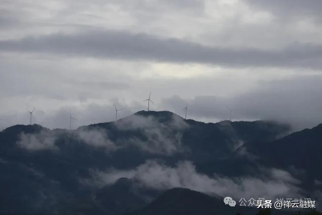 旅居祥云 | 米甸镇：雾中景色美如画