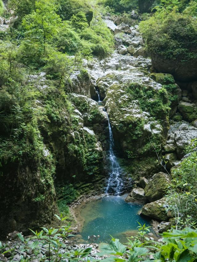 赶走秋老虎！汉中新添两处“清凉外挂”，22℃瀑布、峡谷……玩不够！