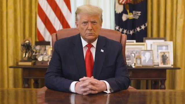 美军战机离奇坠入南海，仅仅24小时后，特朗普亲自宣布“破案”