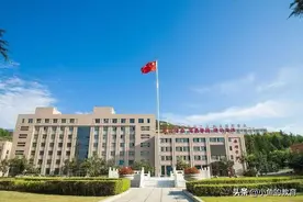 辽宁很神秘的一所大学，毕业生不愁就业，薪资待遇比肩985图片