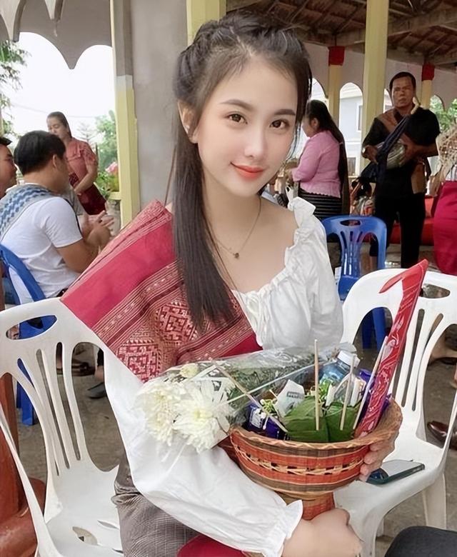 亚洲最穷国，落后中国30年，女性却惊人开放，很多土豪都想去定居