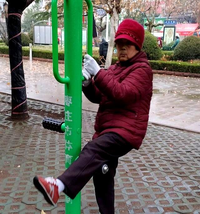 “你能坚持每天运动吗”？我坚持十几年了，是为自己能伺候自己