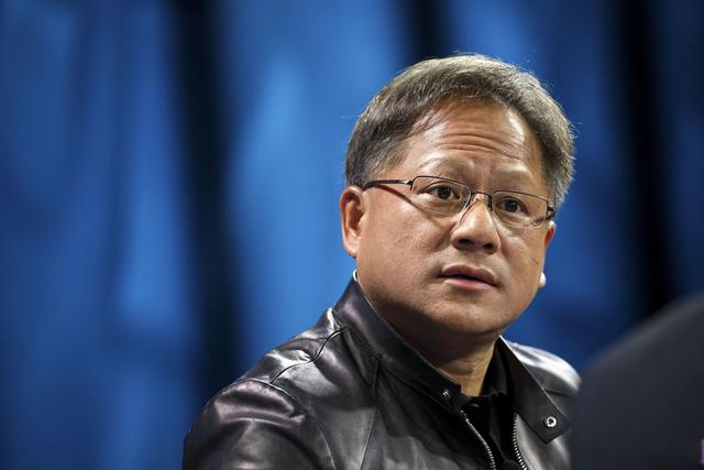 三星豪购5万颗GPU，英伟达AI霸权确立，全球科技格局生变