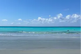 古巴敞开大门：被制裁最久的国度，迎接国际游客回归图片