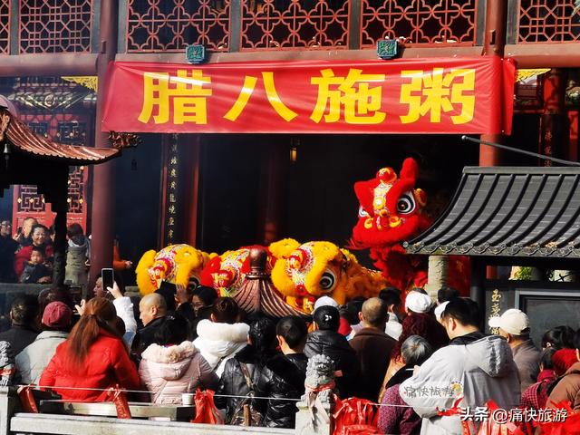 走进自贡天池寺腊八节，感受传统年味与文化传承!