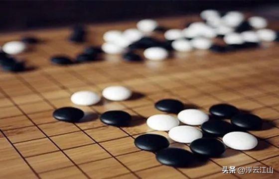最终在交易市场存活下来的都是些什么人？我连读十遍，陷入了沉思
