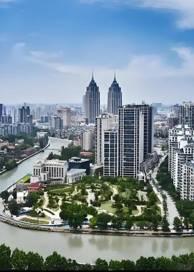 上海普陀区，到底是市区还是郊区？本地人为此吵翻了！