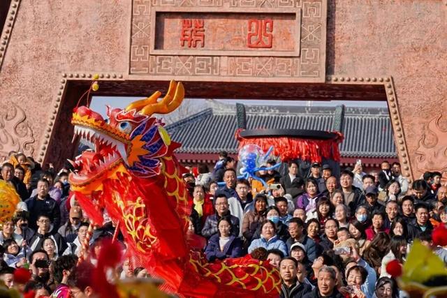 瑞马奔腾中国年 黄河岸边过大年 2026 渭南春节文旅活动绘就丰年盛景