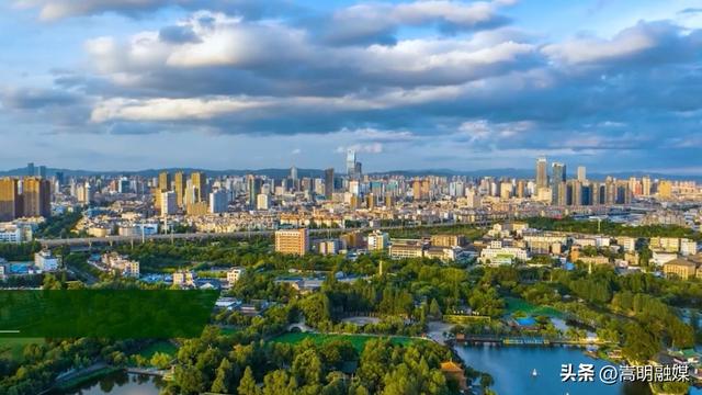 《循迹梦乡 旅居春城》首期走进嵩明东村，在红色热土找寻绿意生活